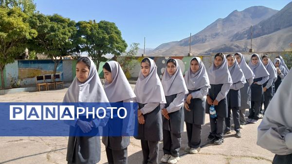 ویژه برنامه هفته آتش‌نشانی؛در دبیرستان اندیشه نفیس فیروزکوه