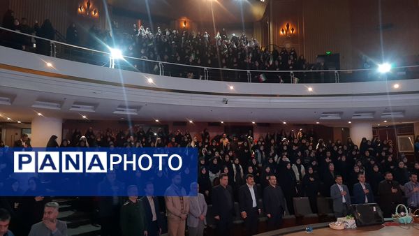 اجلاسیه شهدای دانش‌آموز در راستای کنگره ۸۰۰۰ شهید استان گیلان