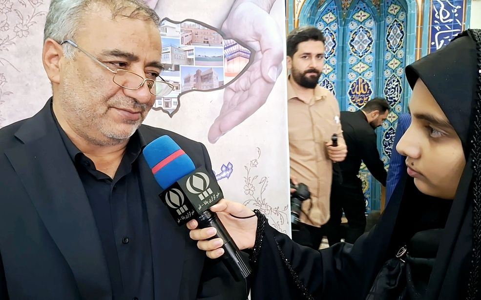 آئین کلنگ‌زنی همزمان سه واحد آموزشی در استان قم
