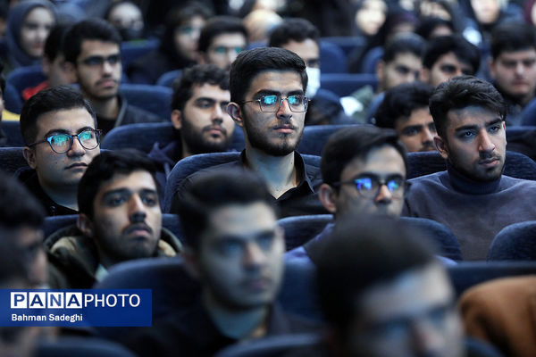 مراسم بزرگداشت روز دانشجو در دانشگاه تربیت دبیر شهید رجایی