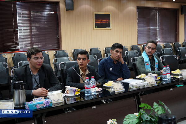 نخستین نشست قطبی کمیسیون تخصصی دوازدهمین دوره مجلس دانش‌آموزی جمهوری اسلامی ایران به میزبانی استان اصفهان