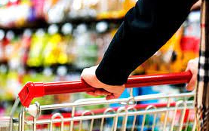  استمرار ثبات در قیمت کالاهای اساسی