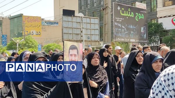 مراسم تشیع و تدفین شهید مصطفی صالحی مقدم در گلزار شهدا شهرستان قدس 