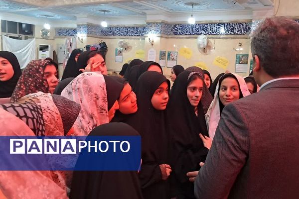 مراسم اختتامیه اعتکاف دانش آموزی در ناحیه دو شهرری 