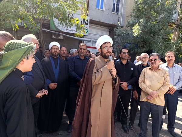 اجتماع جاماندگان اربعین حسینی در اسلام آباد غرب