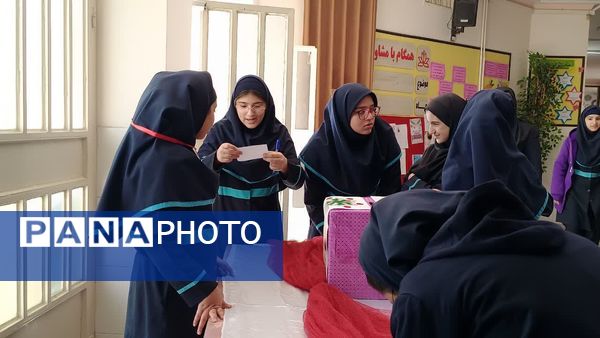 شور انتخابات شورای دانش‌آموزی در مدارس ناحیه 2 یزد