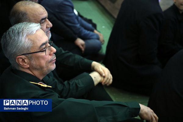 مراسم گرامیداشت شهید سیدحسن نصرالله همزمان با تشییع شهدا در لبنان - تهران