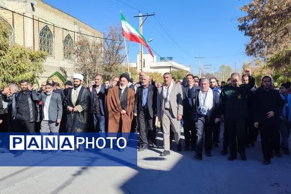 راهپیمایی جمعهٔ خشم در شهرستان نورآباد