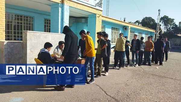 انتخابات شورای دانش آموزی در دبیرستان شاهد ابوذر غفاری نیشابور 