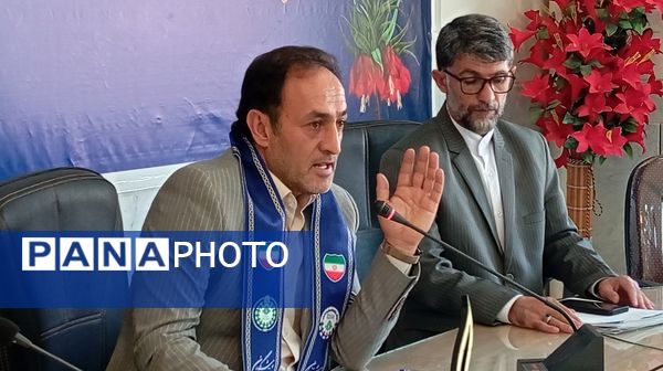 نشست مسئولان سازمان دانش‌آموزی و معاونان پرورشی در سازمان دانش‌آموزی استان چهارمحال وبختیاری