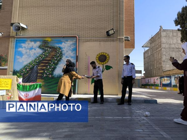 بزرگداشت روز آتش نشانی در دبستان شطیطه۲