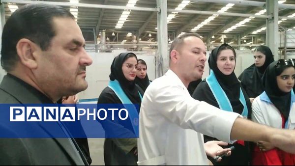 بازدید اعضای کانون دانشجویی دانشگاه آزاد کاشمر از کارخانه صنعتی بیسکوتو 