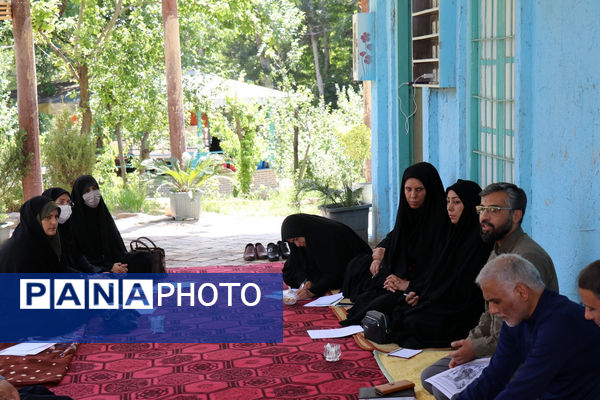 جلسه هماهنگی و برگزاری اردوی (حورا) نواحی 7 گانه مشهد و تبادکان