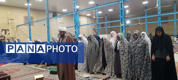 دروازه‌های آسمان بر معتکفین روز اول گشوده شد
