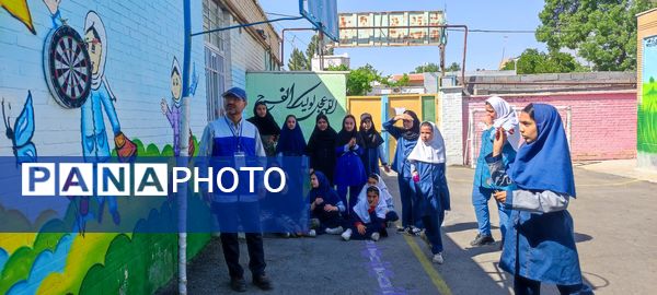 برگزاری مسابقات دارت در مدرسه شهید احمد خاقانی شیروان