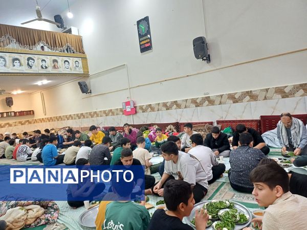 اعتکاف دانش‌آموزی پسران شهرک وحدت فردیس