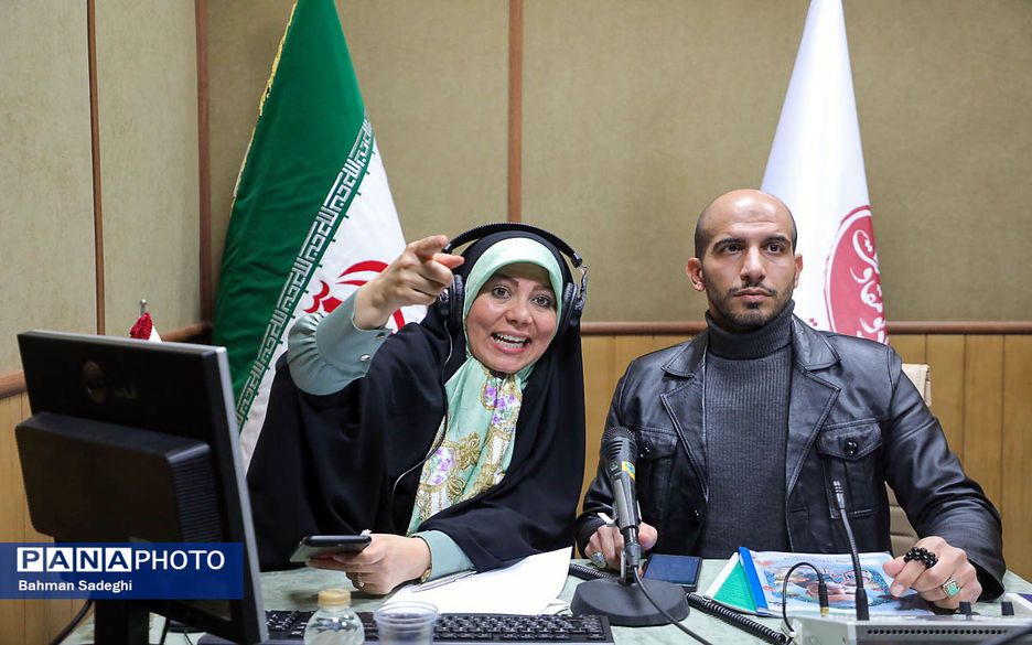 افتتاحیه رادیو مقاومت