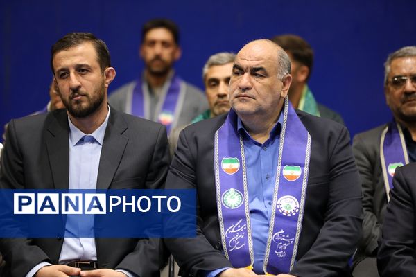 جشن سپاس معلم و سالروز تاسیس سازمان دانش‌آموزی در آذربایجان غربی