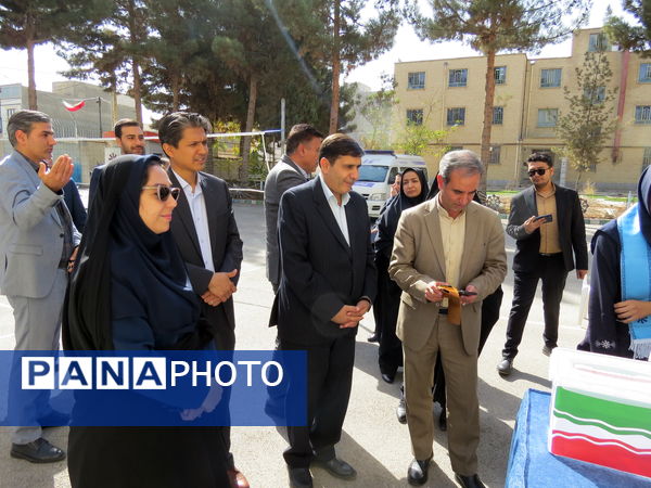 انتخابات همیار مشاور مدرسه دخترانه فرزانگان