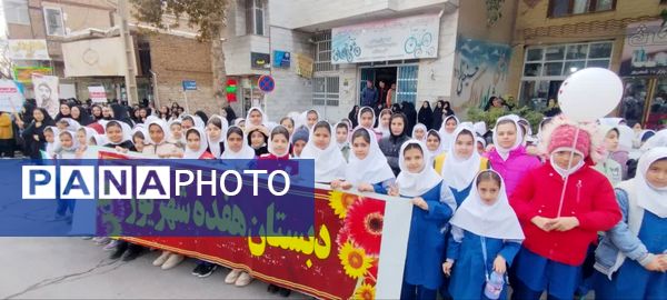 راهپیمایی روز13 آبان در شهر کلات برگزار شد