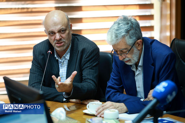 معلمان مدارس غیردولتی ‌‌با 30 ساعت کار از ‌بیمه کامل برخوردار خواهند شد/ ضرورت تقویت سازمان تعلیم‌وتربیت کودک 