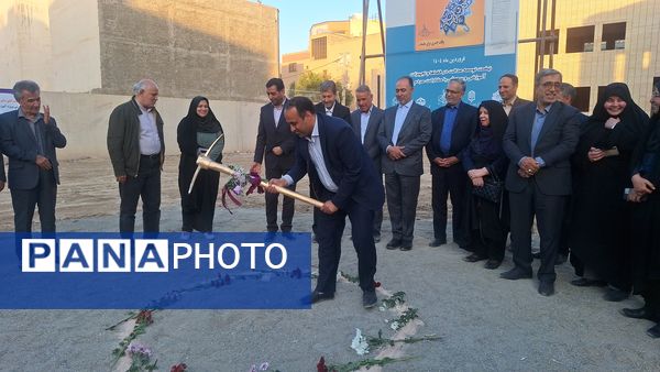  مراسم کلنگ‌زنی همزمان دو پروژه آموزشی در ناحیه چهار اصفهان