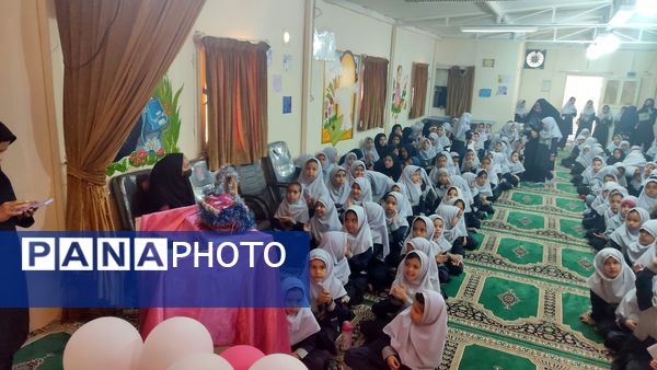 جشن دهه کرامت در دبستان شاهد حاج تقی آقا بزرگ مشهد