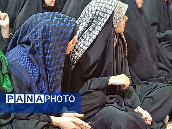 مراسم معنوی اعتکاف در مجموعه رستگاران شهرستان برخوار  