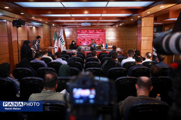 نشست خبری دبیر نخستین رویداد پیچینگ آی فیلم