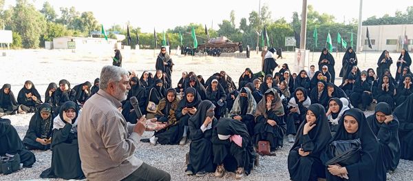 سفر دختران به سرزمین راز و نیاز؛ بازخوانی حماسه در قامت میراث‌داران نور