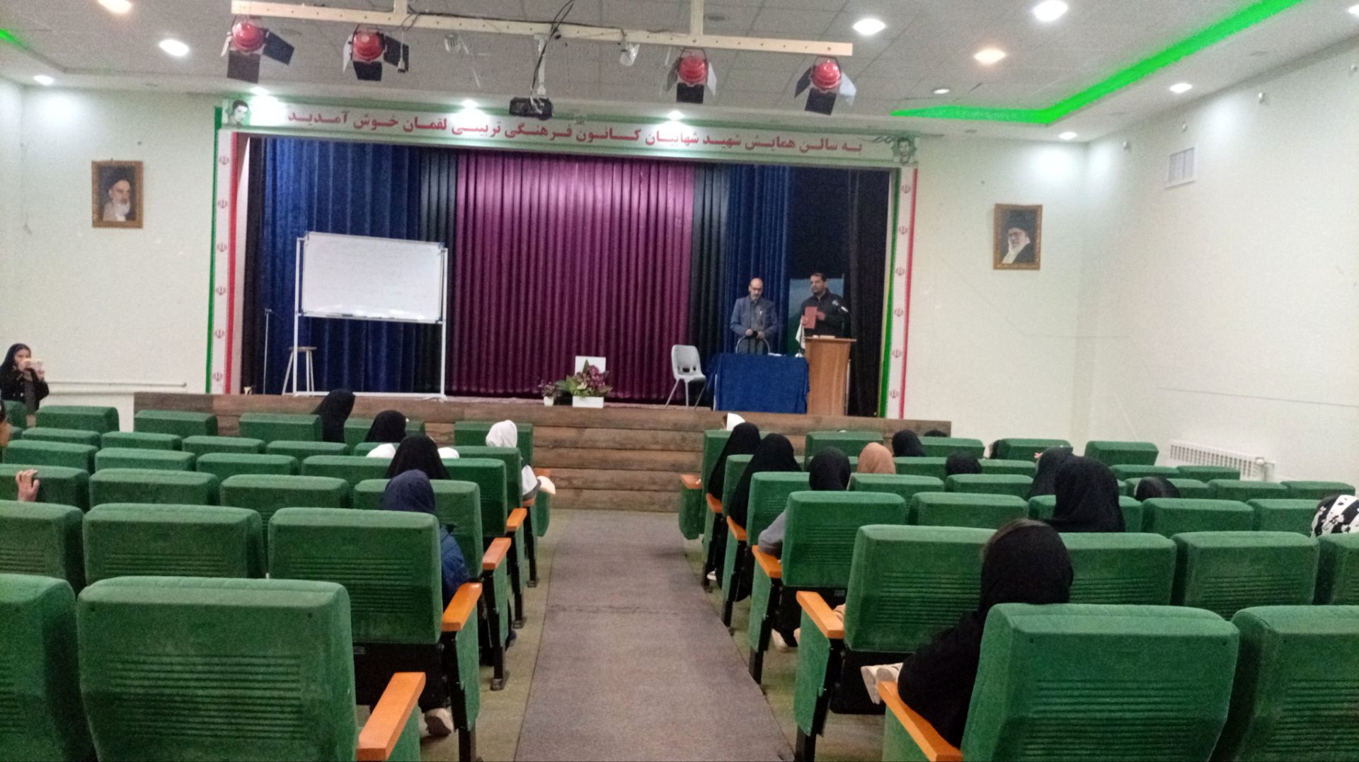 دوره آموزشی خبرنگاران ارشد مدارس دخترانه کاشمر 