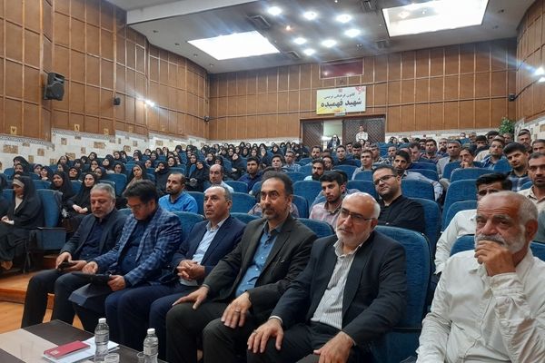 برگزاری دوره  دانش افزایی مربیان پرورشی و مشاوران جدیدالورود استان البرز
