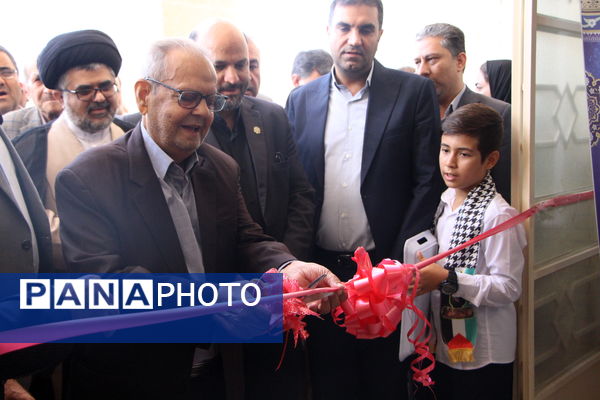 افتتاح آموزشگاه ۱۲ کلاسه شهید حسینی پور در اردکان
