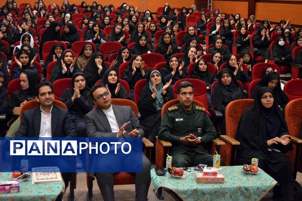 مدرسه انقلاب در بهارستان‌دو به ایستگاه پایانی رسید