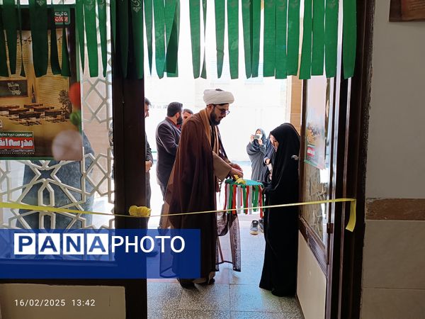 بازدید مسئول اتحادیه انجمن اسلامی یزد از دبیرستان دخترانه شهید زینلی بهاباد