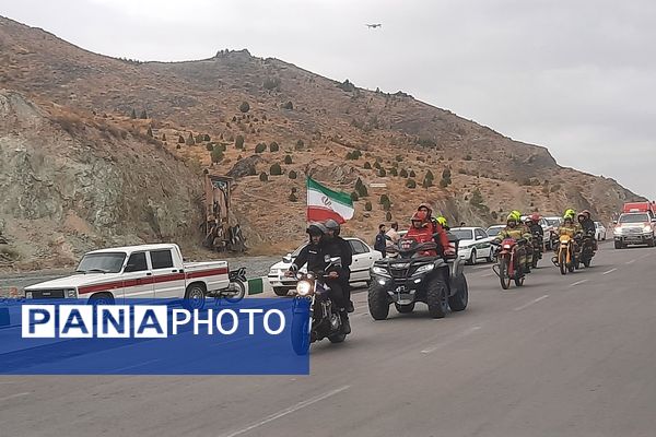 رژه ناوگان خودرویی آتش‌نشانی مشهد 