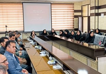 تقدیر از ناظران و داوران جشنواره نوجوان خوارزمی در جوانرود 