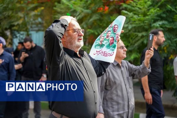 تشییع با شکوه شهدای مقاومت در دارالمؤمنین کاشان