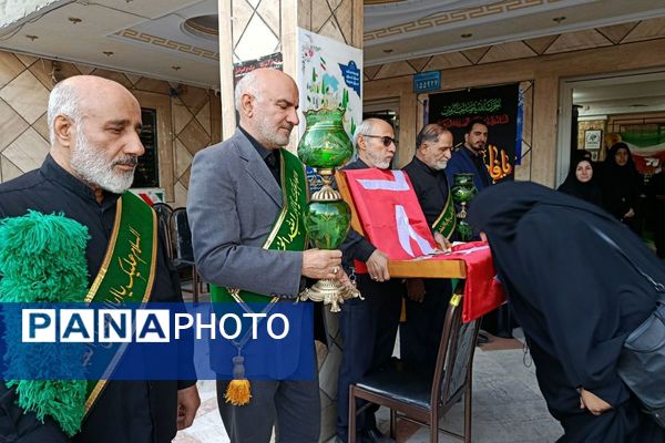 عطر حرم در کلاس‌های دبستان شهید باهنر۲