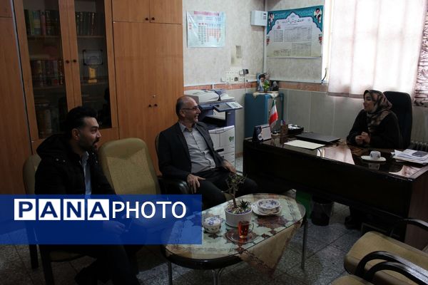 بازدید معاون پرورشی آموزش‌وپرورش ورامین از مدارس در هفته فرهنگی‌هنری «ماها»