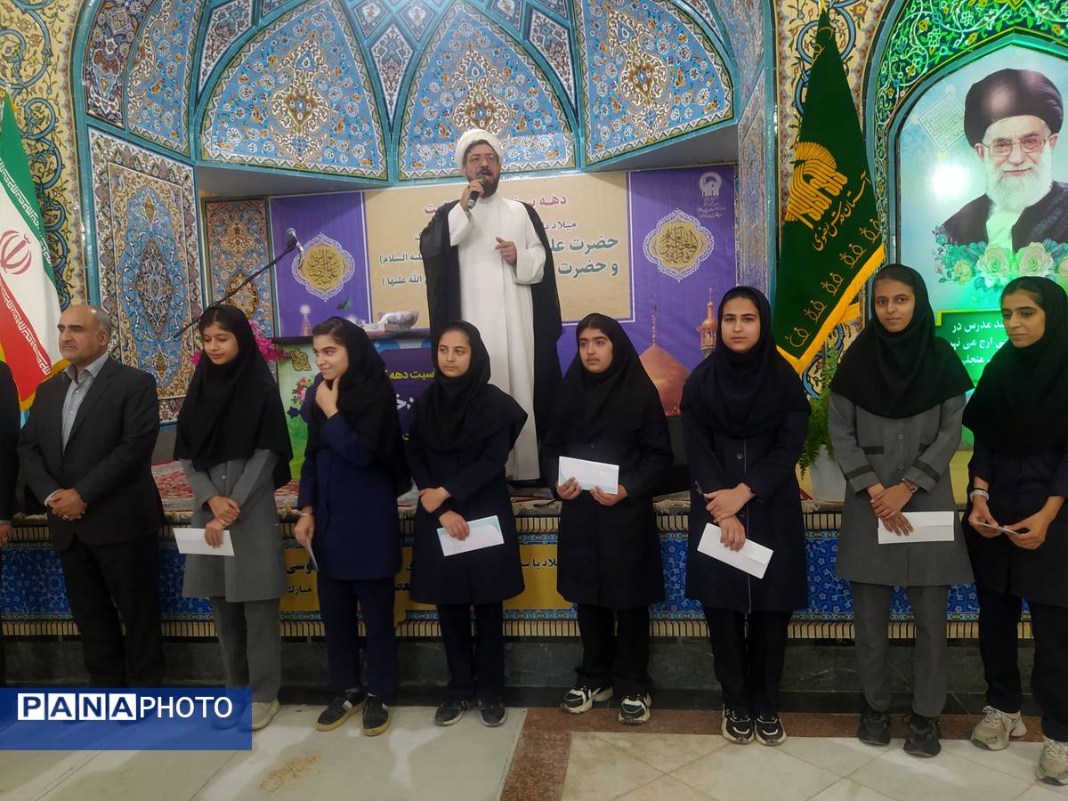 برگزاری اجتماع بزرگ دختران رضوی در شهرستان کاشمر