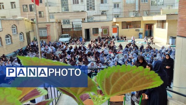 صبحانه سالم دانش‌آموزی در صبح اردیبهشتی