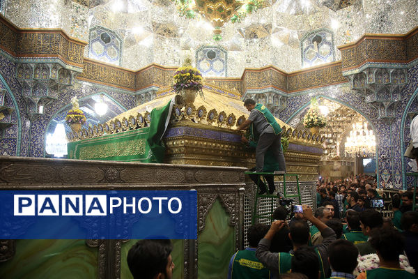 مراسم گل آرایی حرم حضرت معصومه(س) و جشن سالروز ورود ایشان به قم