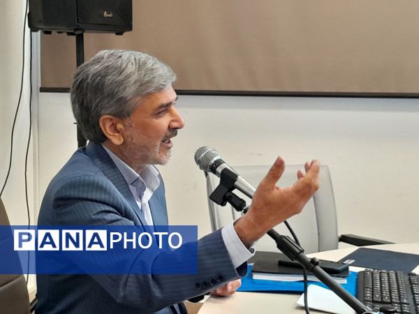 کارگاه توانمندسازی مدیران در ناحیه سه مشهد مقدس