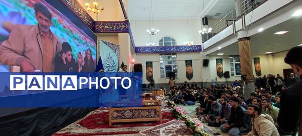 پدیده نوجوان قرآنی در محفل انس با قرآن کریم در دانشگاه علوم پزشکی خراسان شمالی