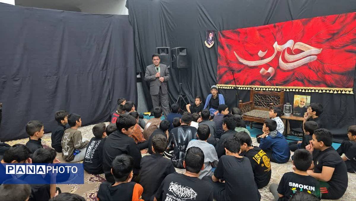 بازدید مدیر آموزش‌وپرورش شهرستان بافق از اعتکاف دانش‌آموزان