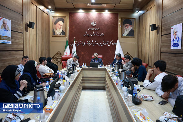 نشست صمیمی خبرنگاران پانا شهرستان‌های استان تهران با مدیرعامل خبرگزاری پانا
