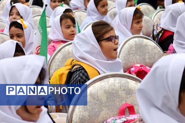 جشن شکوفه‌ها در آذربایجان غربی