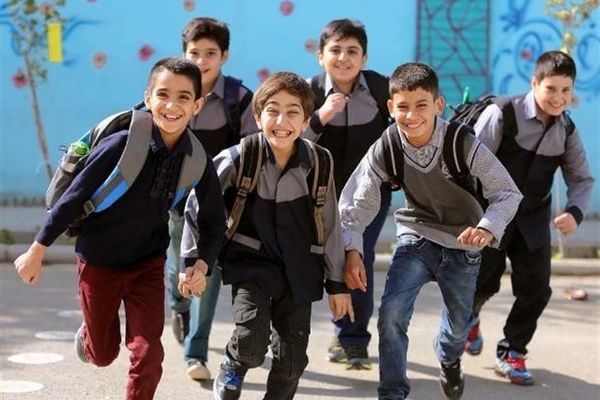 زنگ مدرسه، رنگ سلامت؛ توصیه‌های بهداشتی ضروری برای دانش‌آموزان