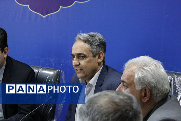 نشست جمع بندی بازدید‌های پروژه مهر از شهرستان‌های گرمه و جاجرم